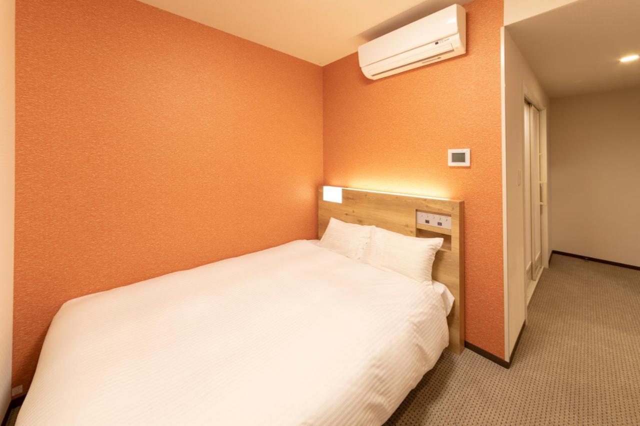 Hotel Wbf Namba Nippombashi Osaka Exterior photo