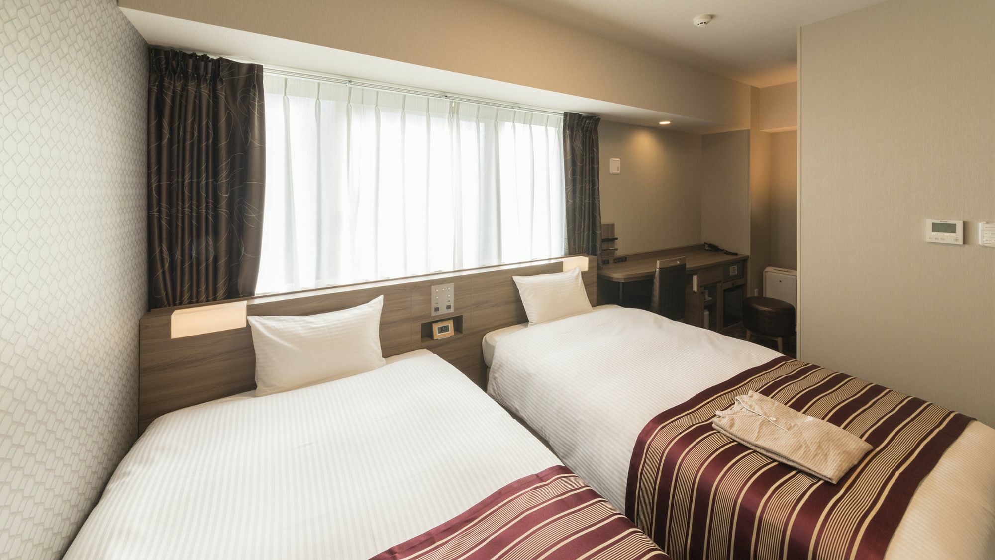 Hotel Wbf Namba Nippombashi Osaka Exterior photo